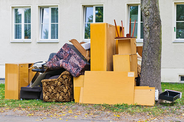 Best Yard Cleanup Services  in Angels, CA